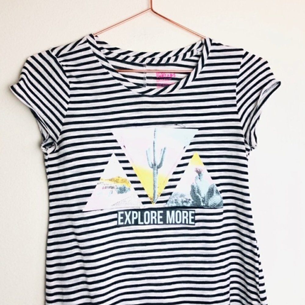 EUC Epic Threads Striped Graphic Tee XL JR - Picture 3 of 5